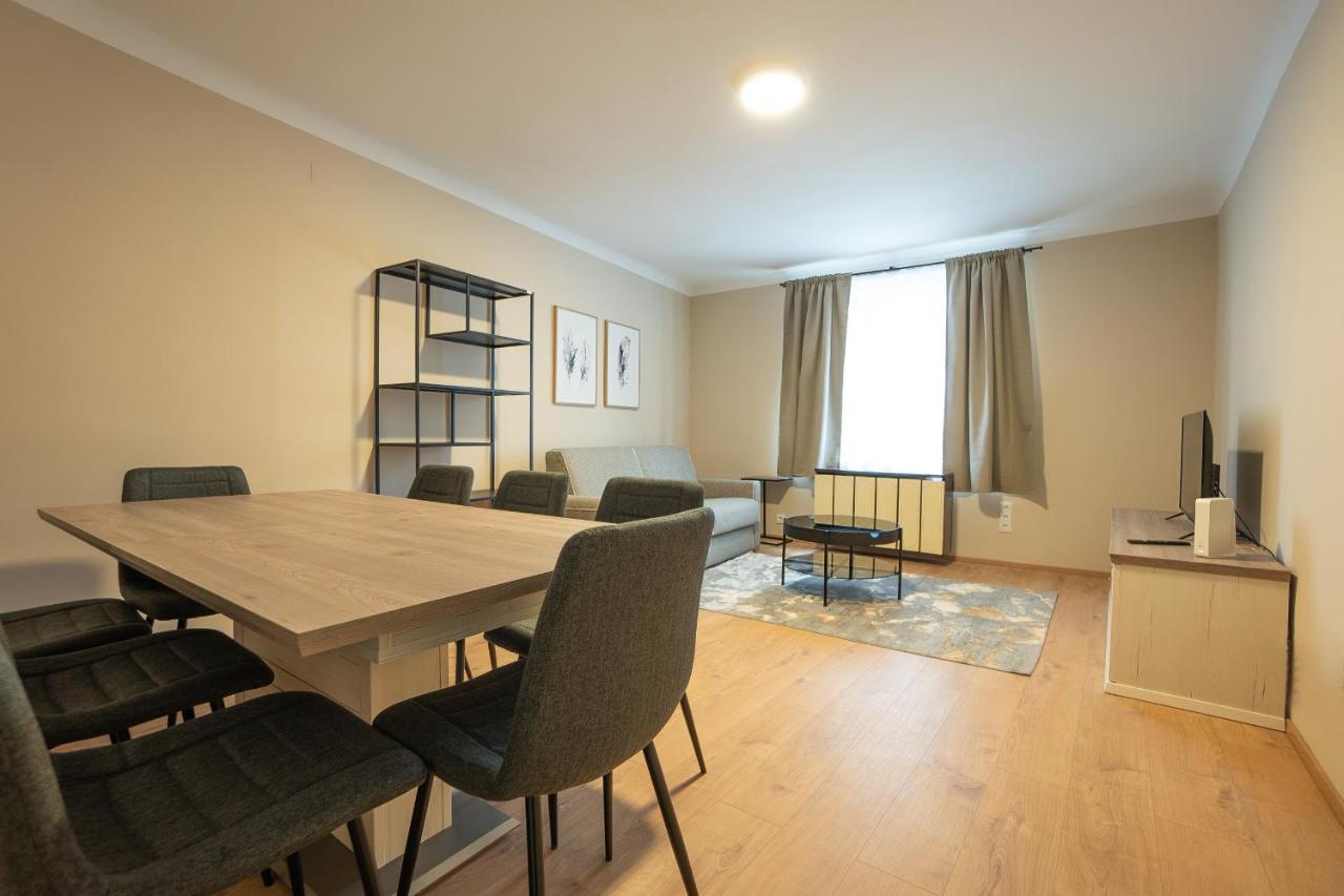 A 2-Bedroom Apartment With A King-Size Bed And A Balcony Is Located Just A 15-Minute Walk From Stephansplatz. Wien Eksteriør billede