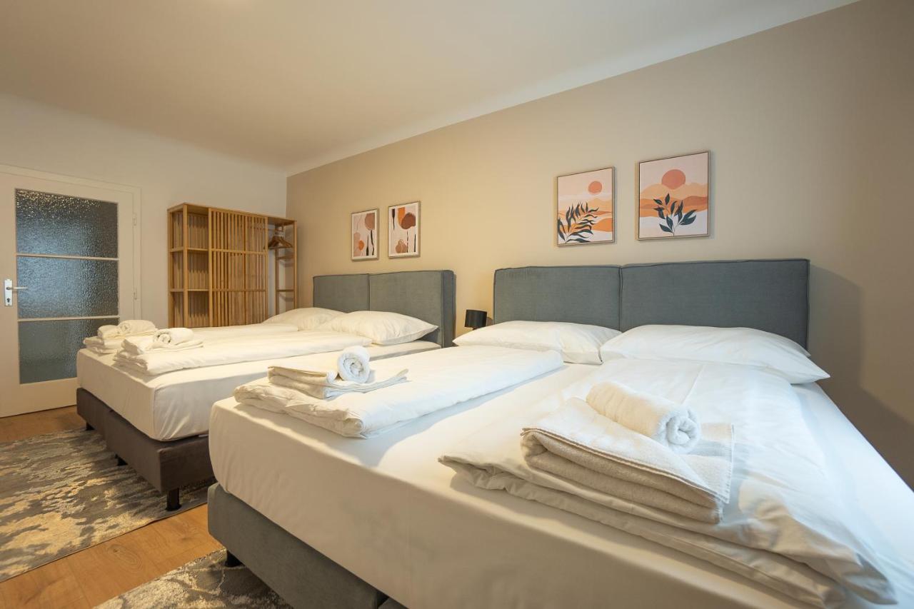 A 2-Bedroom Apartment With A King-Size Bed And A Balcony Is Located Just A 15-Minute Walk From Stephansplatz. Wien Eksteriør billede