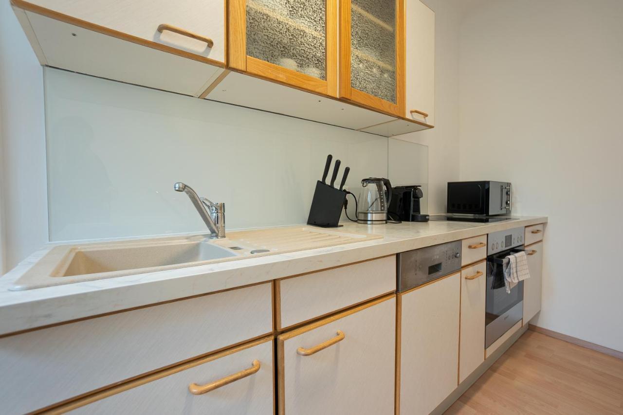 A 2-Bedroom Apartment With A King-Size Bed And A Balcony Is Located Just A 15-Minute Walk From Stephansplatz. Wien Eksteriør billede